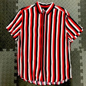 Men’s short Sleeve H&M Shirt - New With Tags!